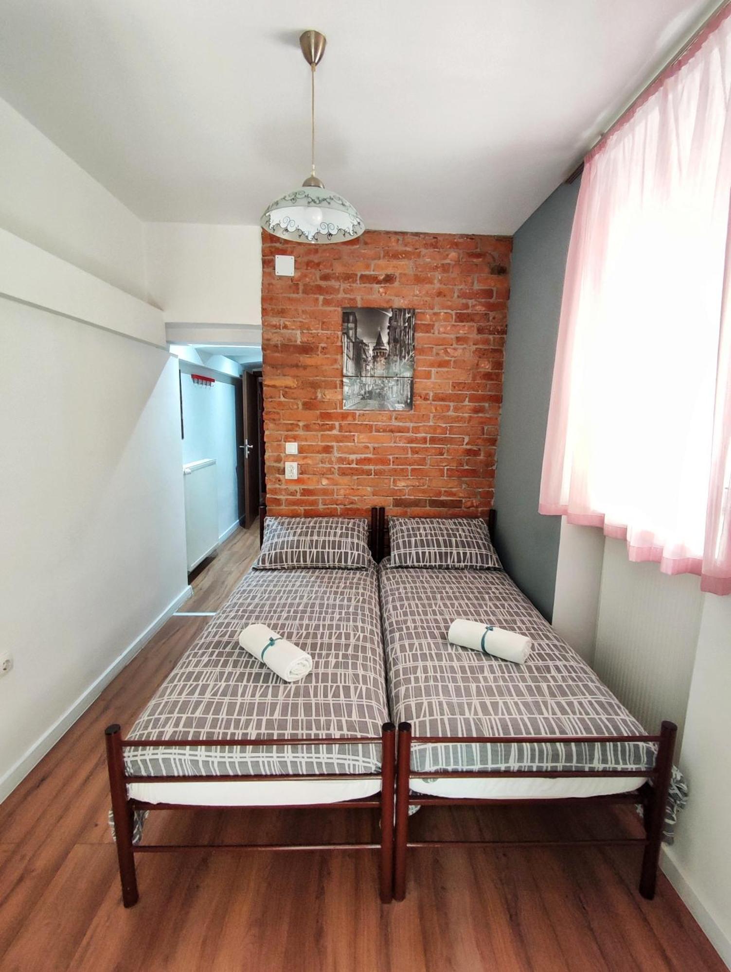 Hostel Temza Zagreb Ngoại thất bức ảnh