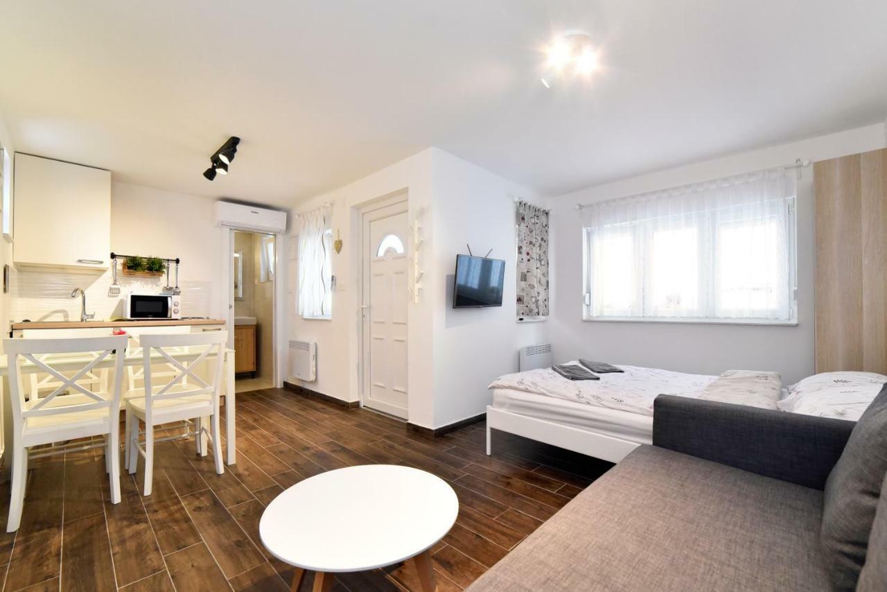 Hostel Temza Zagreb Ngoại thất bức ảnh